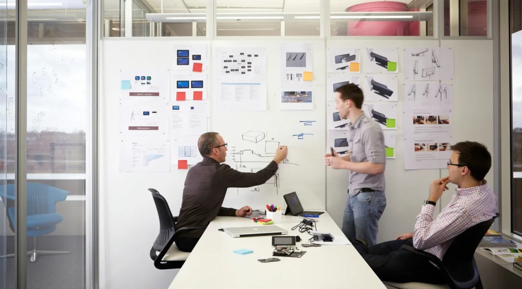 از ایده تا نوآوری: نقش مراکز نوآوری در رشد فناوری